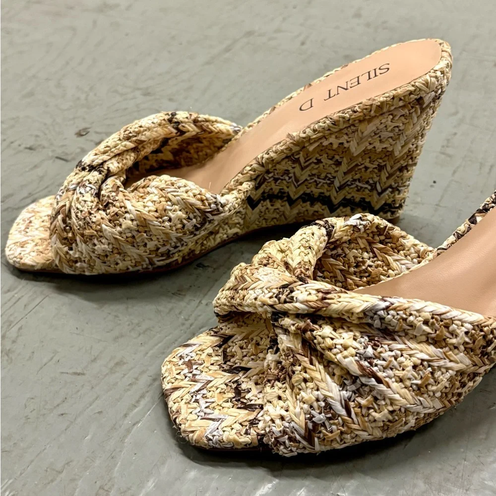 Anthropologie Katia Raffia Slip On Wedges Size 41 / 10 Multi Woven Sandals
